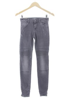 Jeans 32 Bershka, photo 1 sur 2