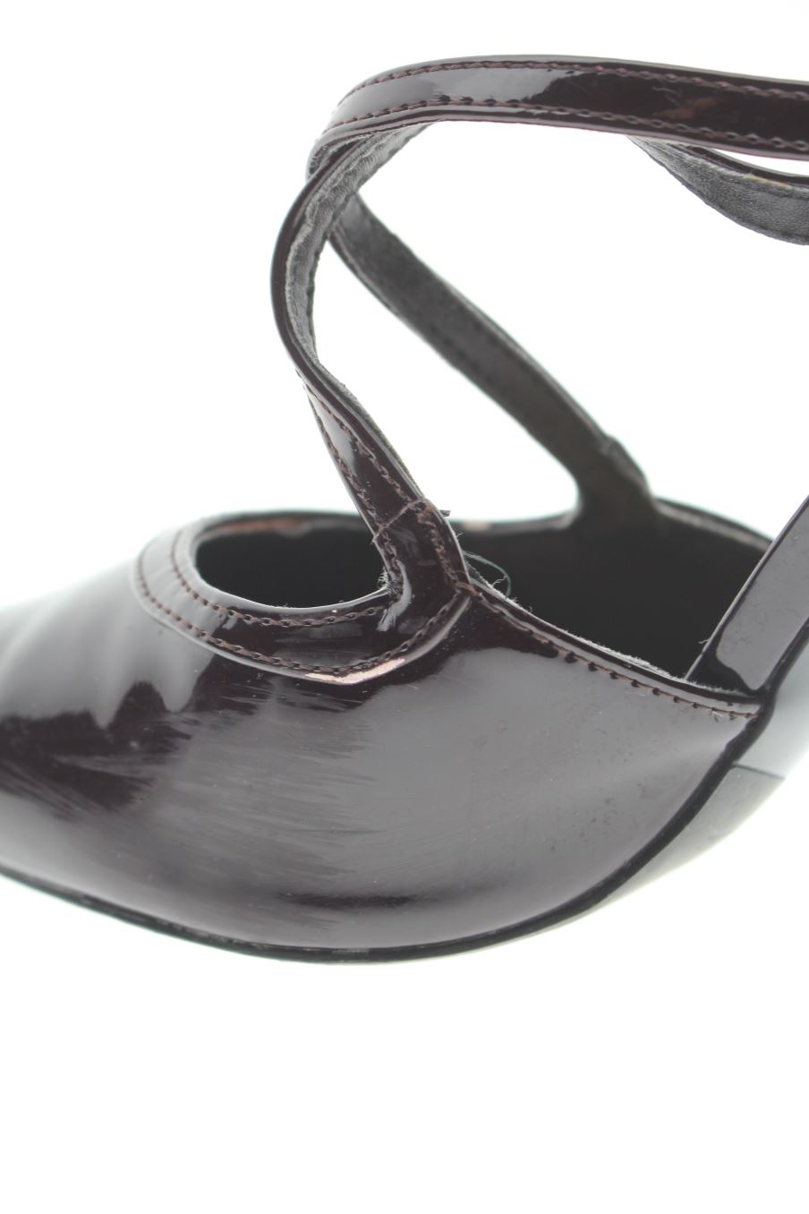 Zapatos de tacon de Zara de la talla 37, de color burdeos de