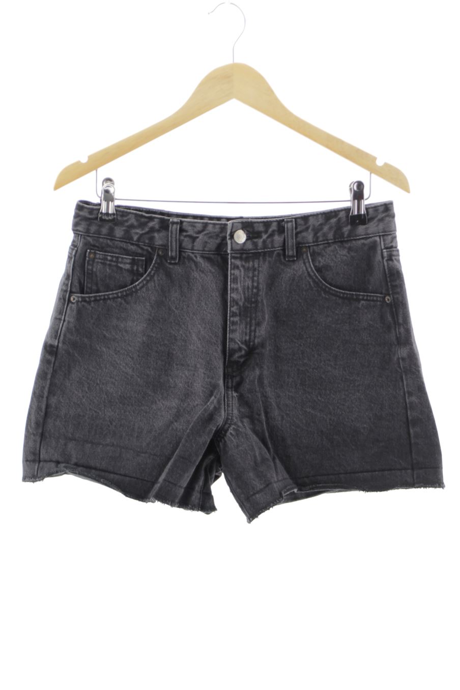 Shorts Pull & Bear de la taille 40, de couleur noir de denim