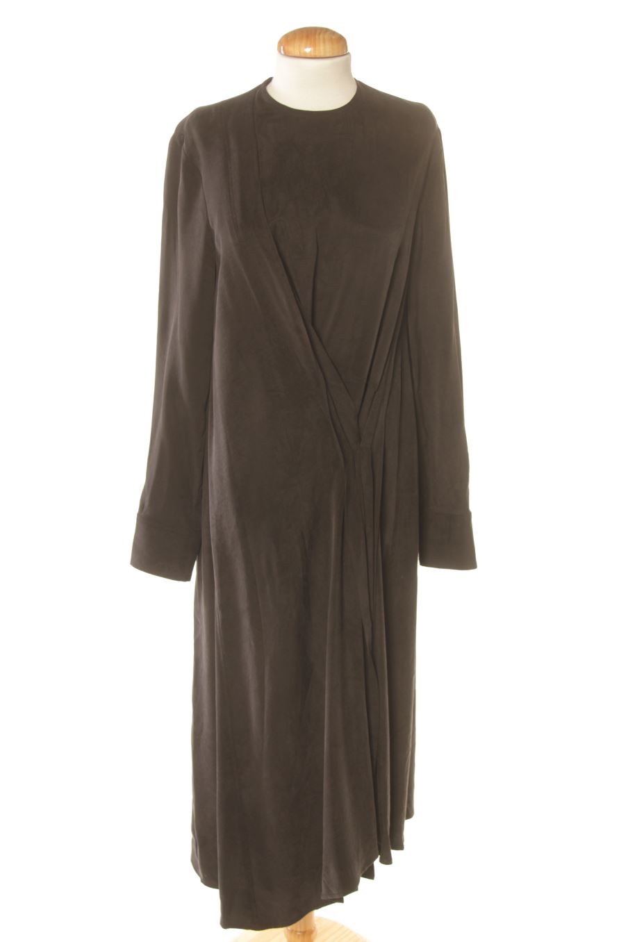 Robe casual Zara de la taille S, de couleur noir