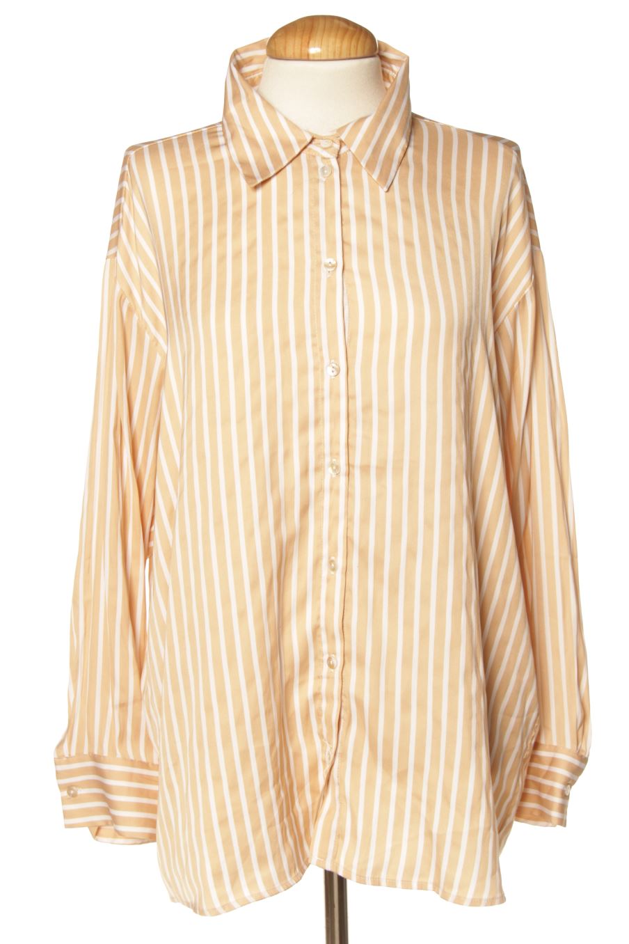 Chemise Sfera de la taille M, de couleur rayures