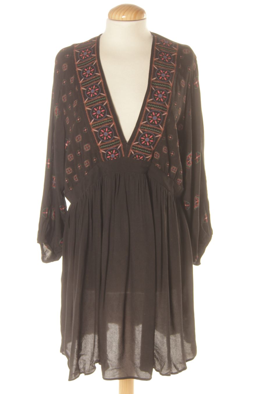 Robe casual Desigual de la taille M, de couleur imprimés