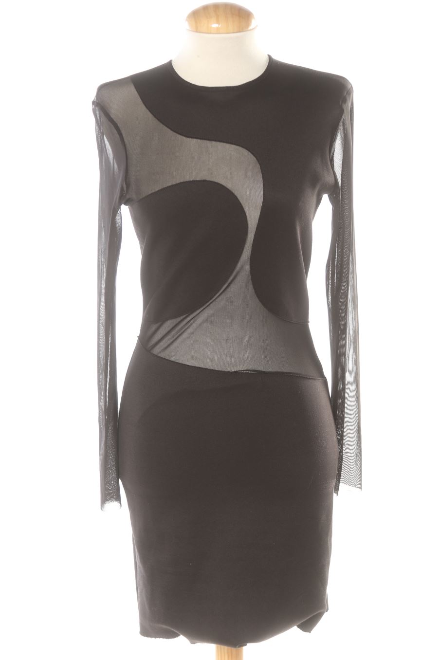 Robe casual Zara de la taille S, de couleur noir