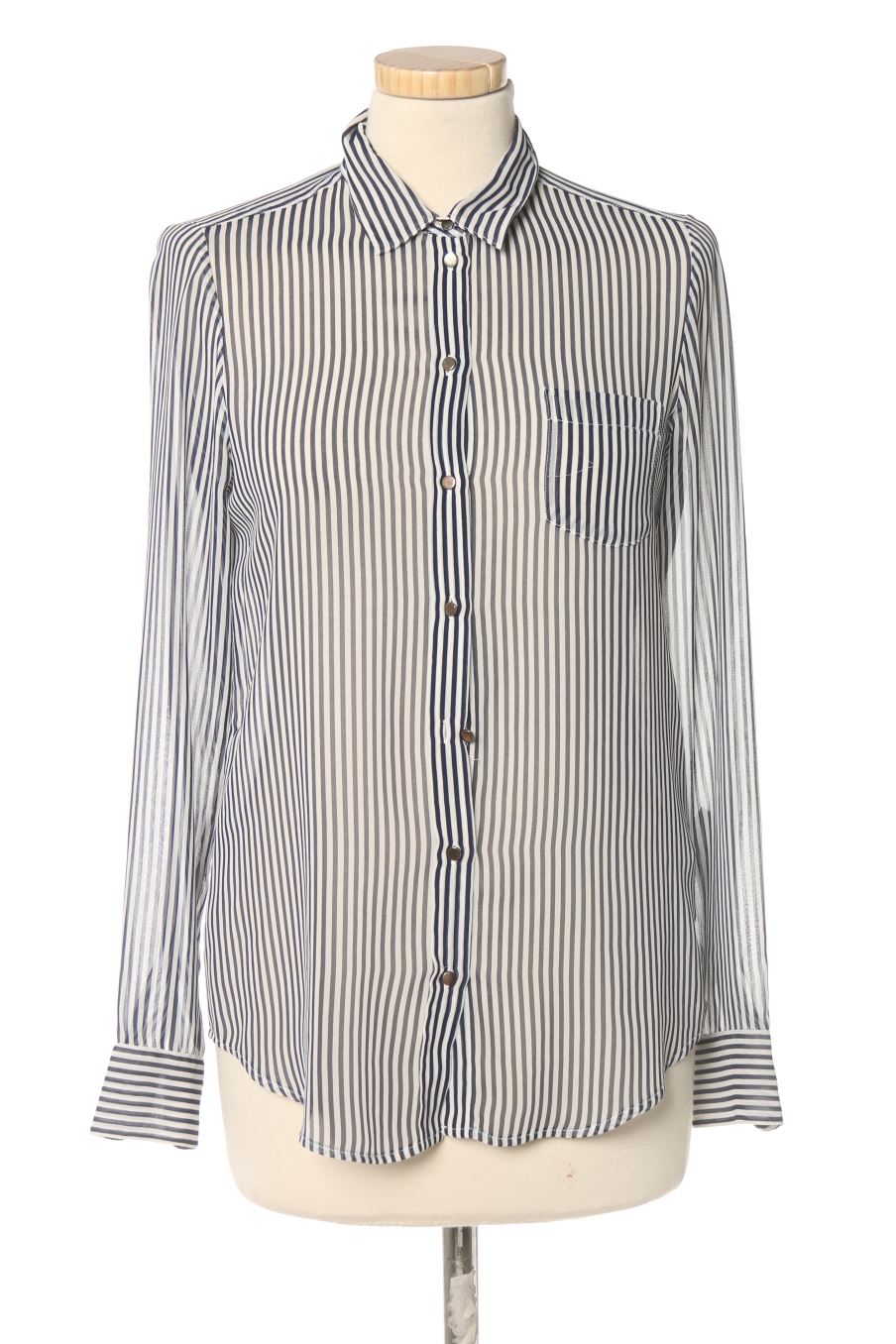Camisa de Zara de la talla XS, de color rayas