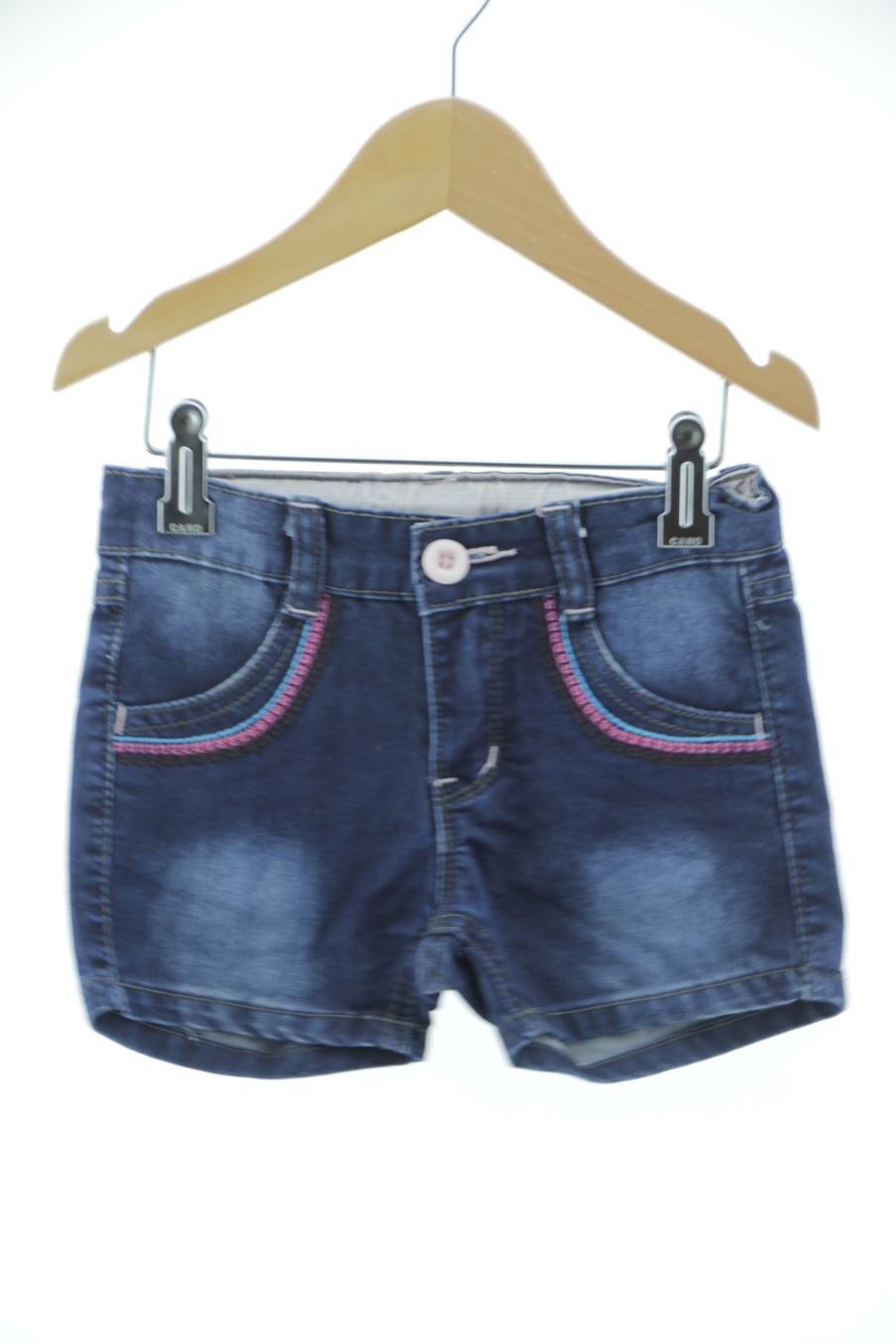 Short en jean Newness de la taille 3 ans de denim de seconde main