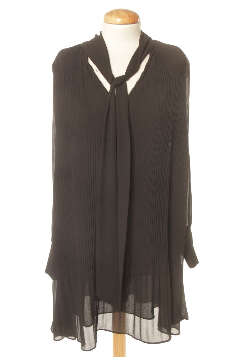 Vestido elegante de Zara de la talla XS, de color negro