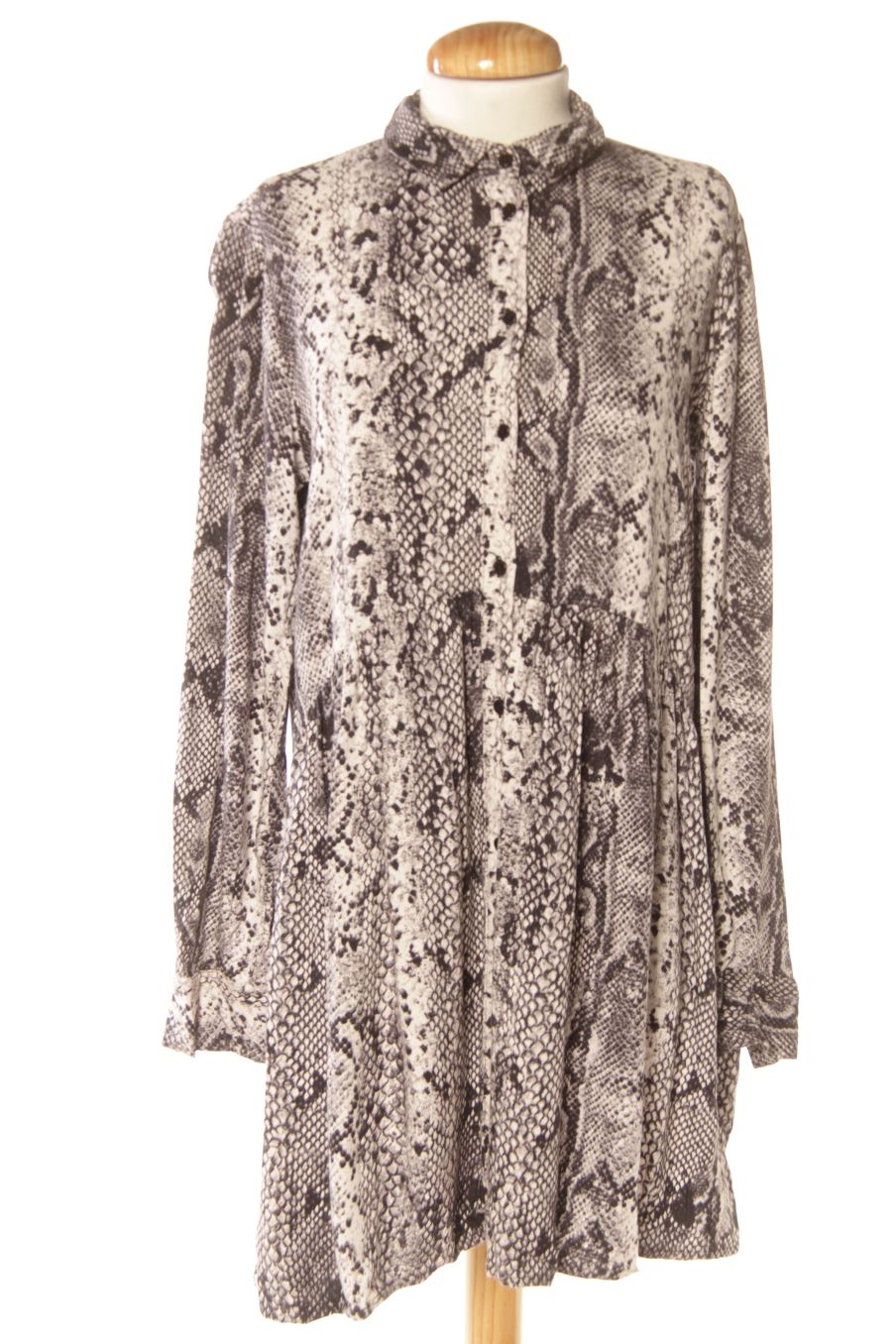 Robe casual Stradivarius de la taille M, de couleur animal print