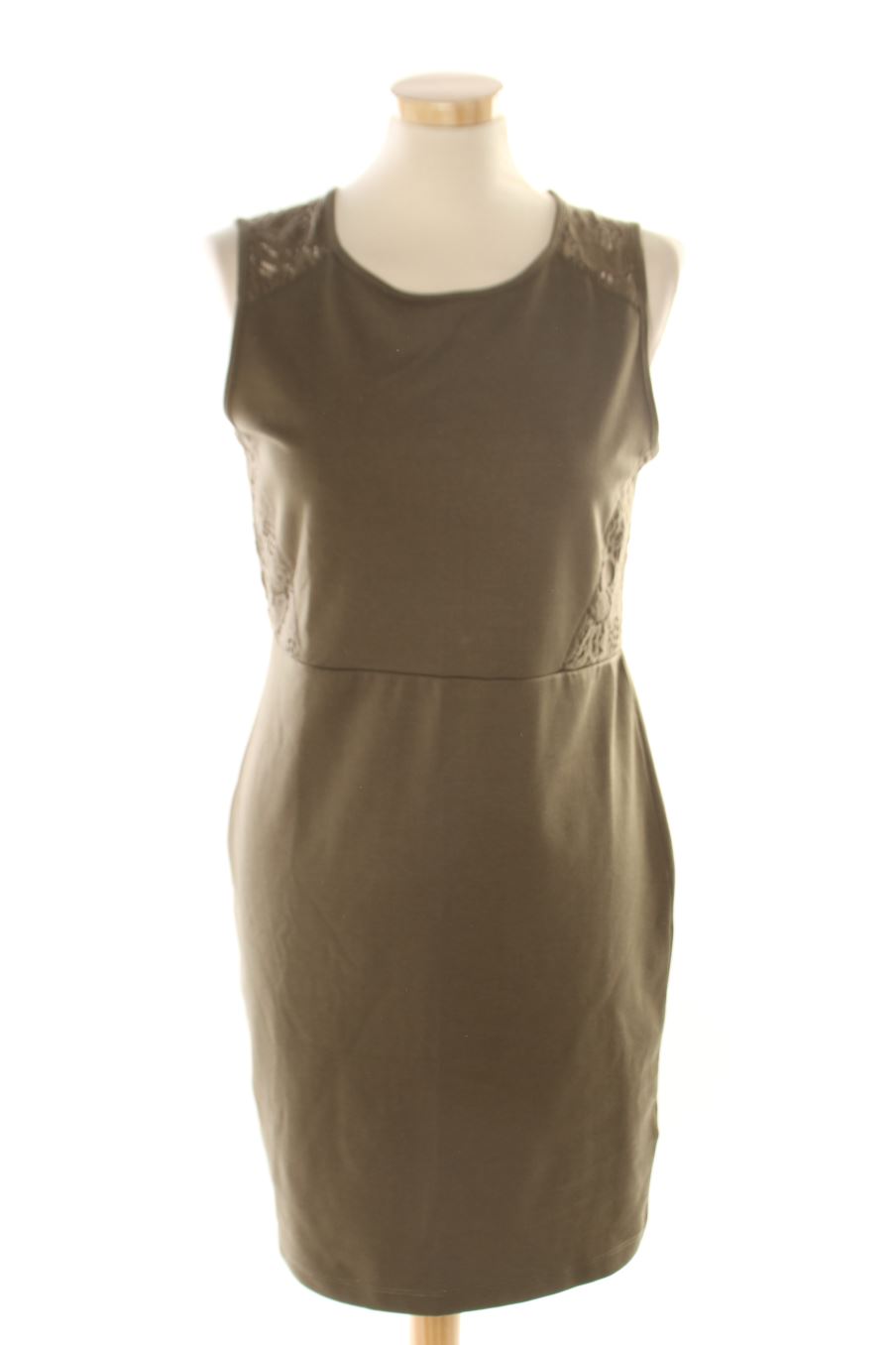 Robe casual H&M de la taille M, de couleur vert