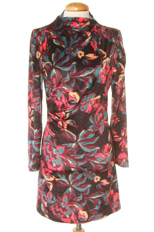Einfaches Kleid