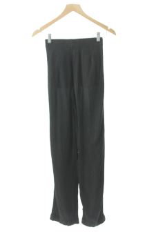 Pantaloni XS Bershka