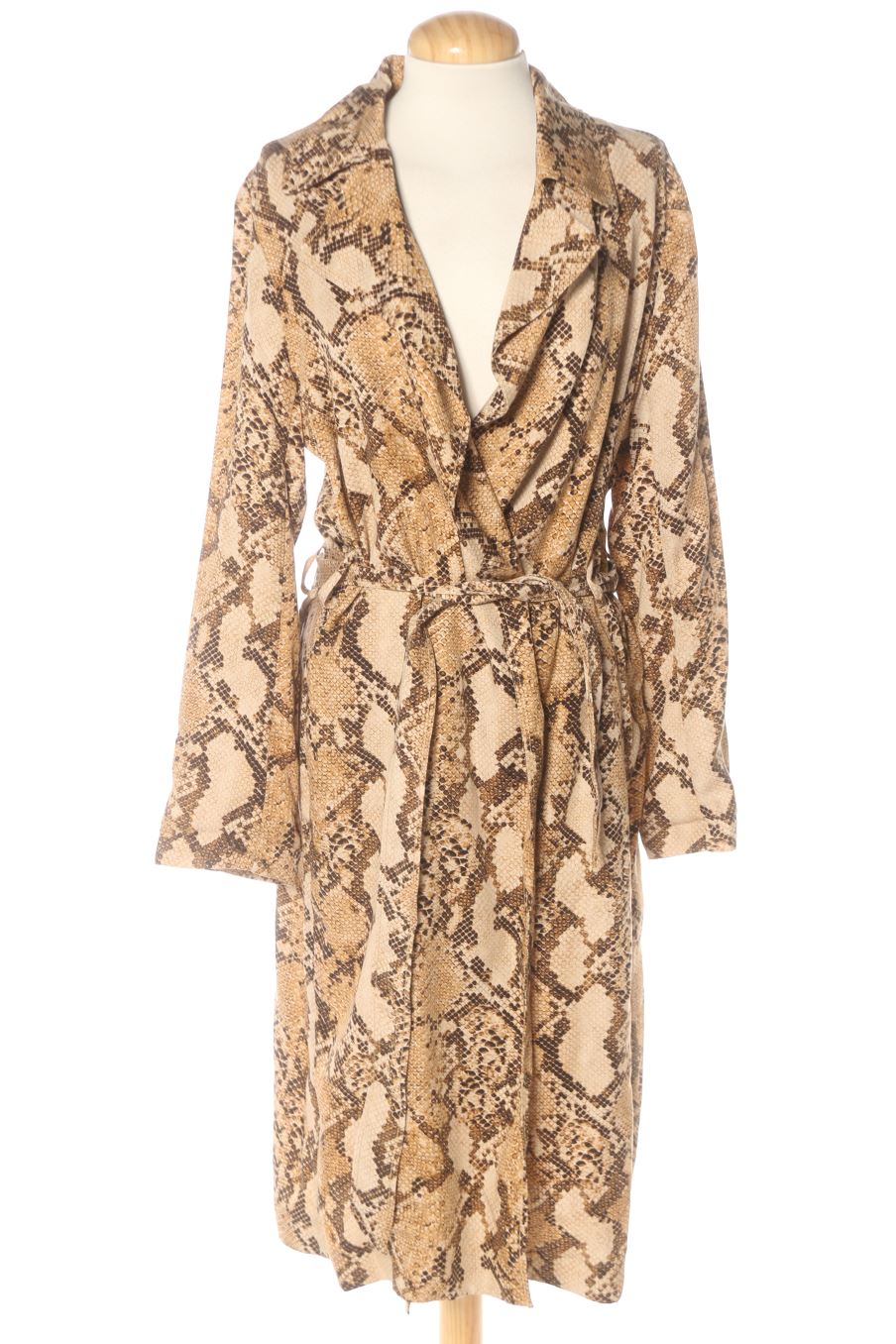 Gabardina de H&M de la talla 36, de color animal print