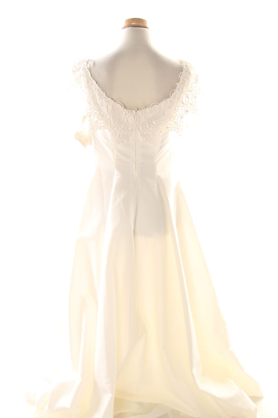 Vestido de PERCENTIL Novia de la talla 40, de color beige