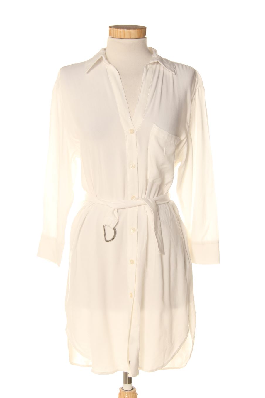 Chemise Bershka de la taille S, de couleur blanc