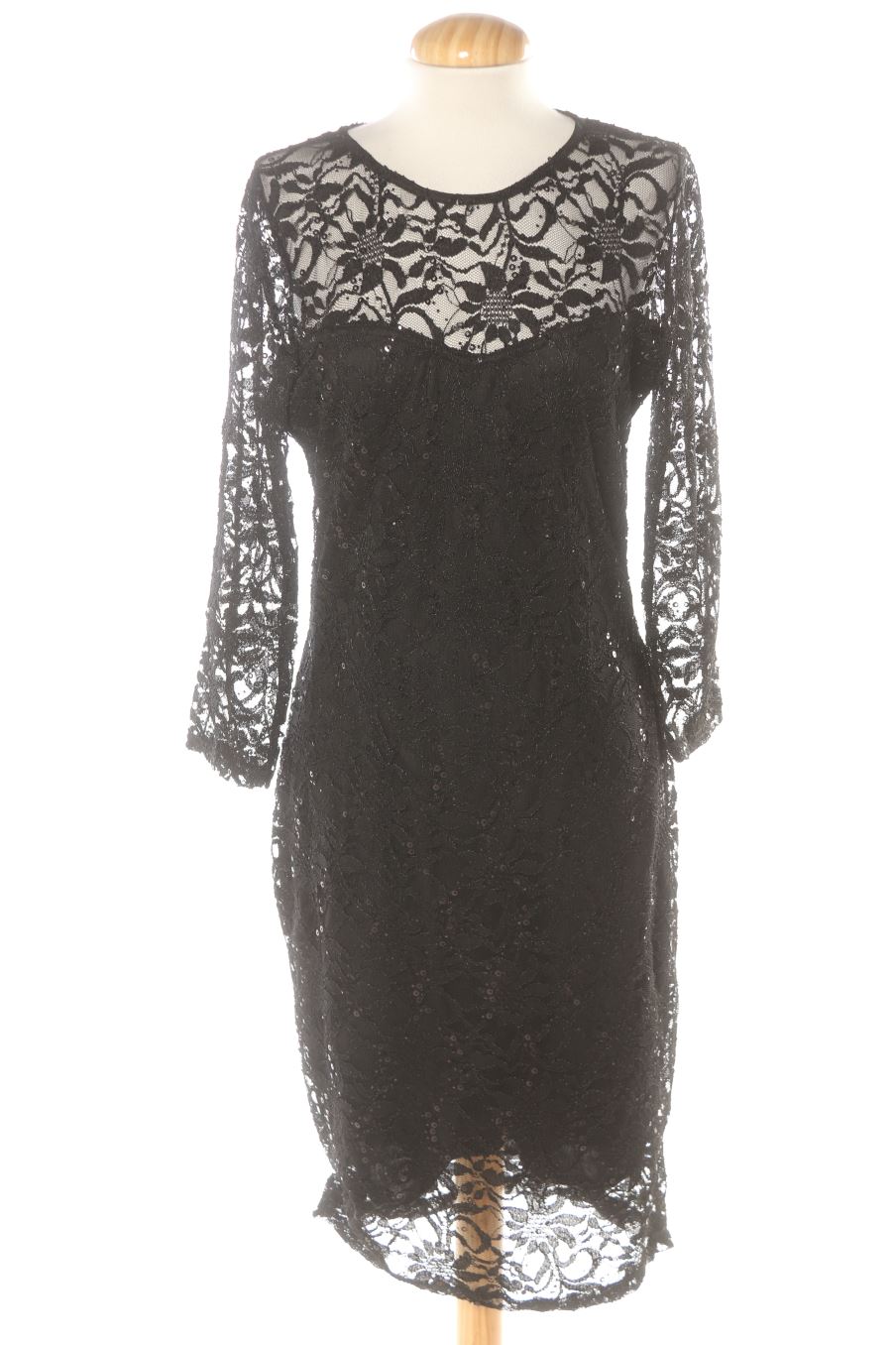 Robe Blue Inc de la taille 40, de couleur noir
