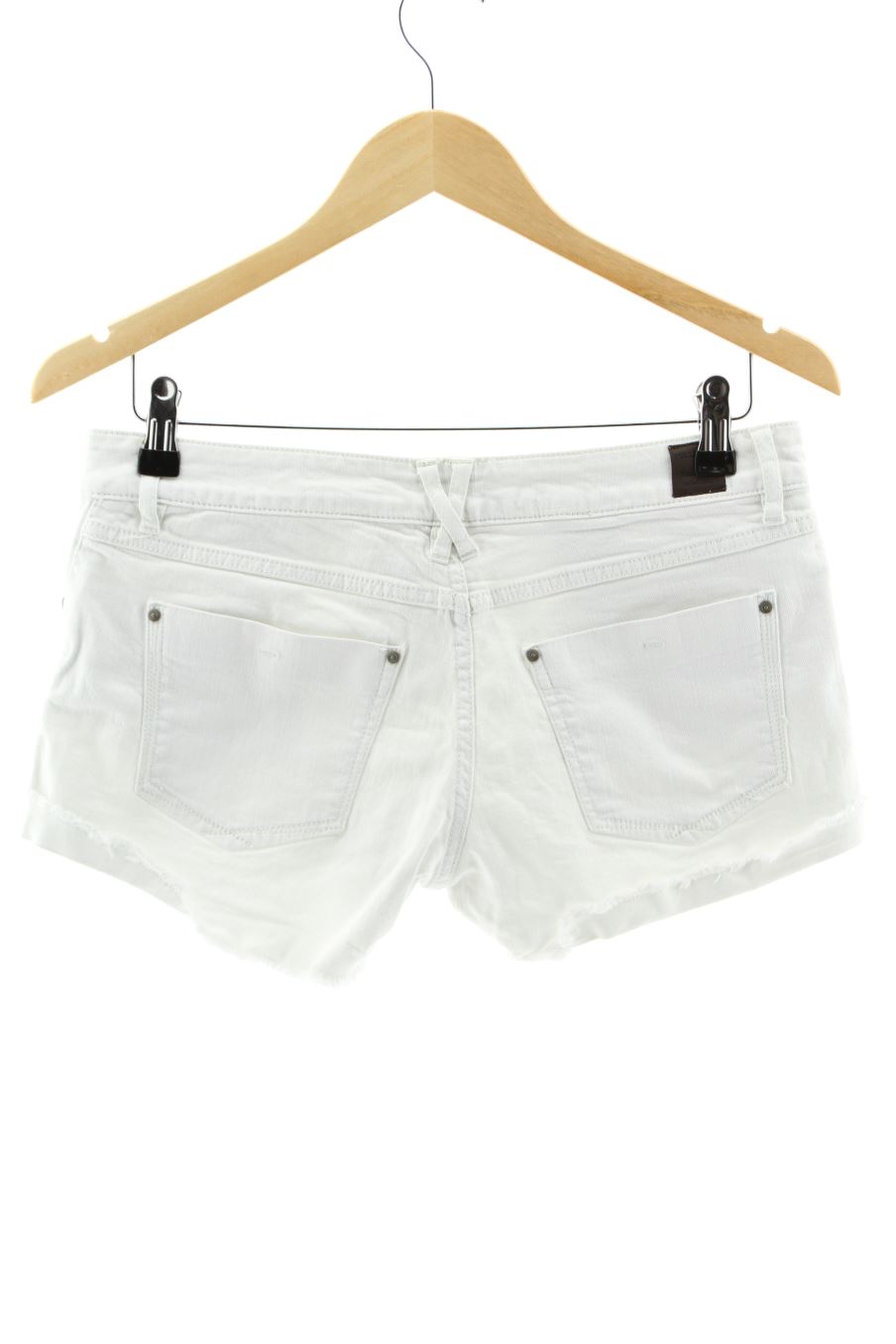 Shorts Pull & Bear de la taille 36, de couleur blanc de denim