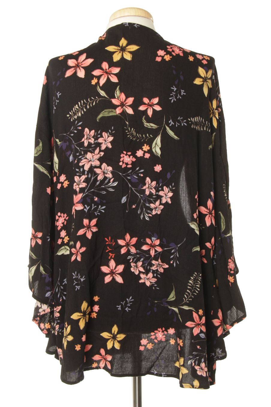 Kimono de Stradivarius de la talla M, de color flores