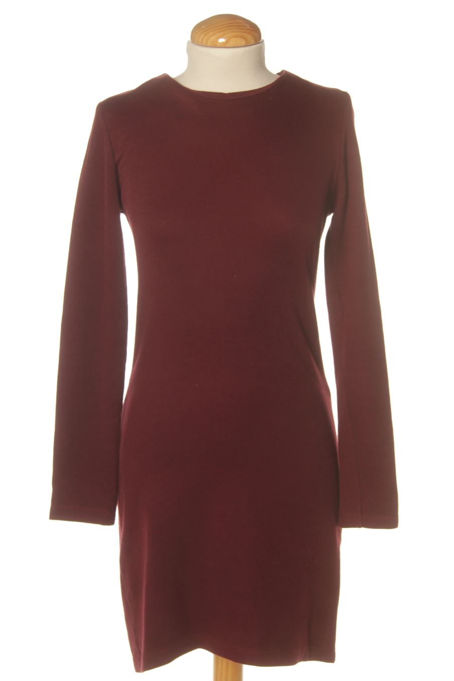 Einfaches Kleid von Zara Größe M, Farbe Violett, für