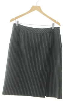 Falda 44 3 Suisses Collection