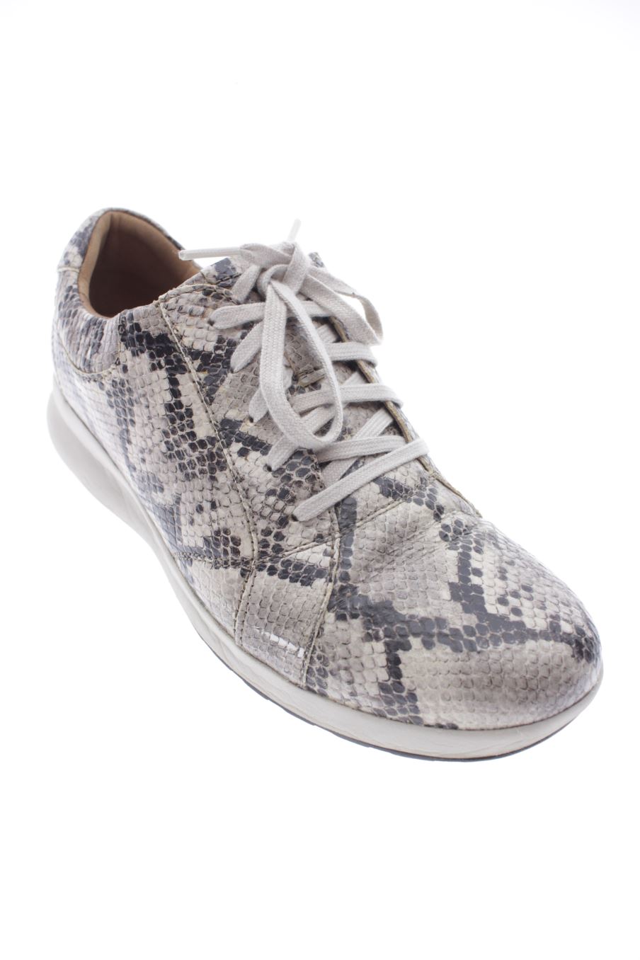 Deportivos de clarks de la talla 39, de color animal print de