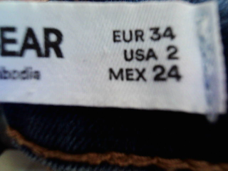 Jeans Pull & Bear de la taille 34, de couleur bleu de denim