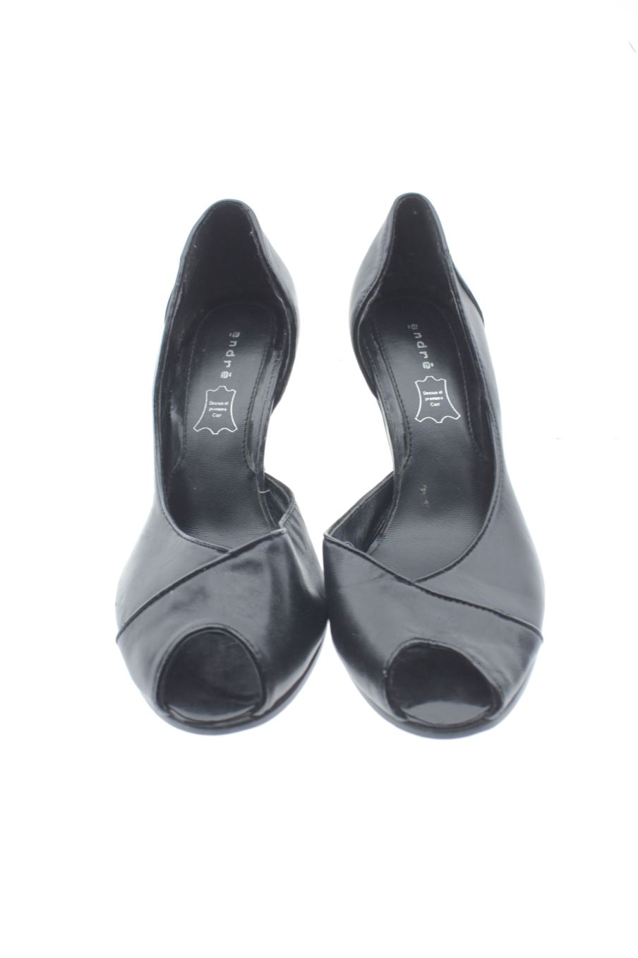 Zapatos de tacon de André de la talla 38, de color negro de