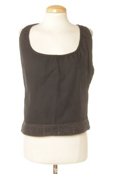 Aufwändiges Top 40 U (by Adolfo Dominguez)