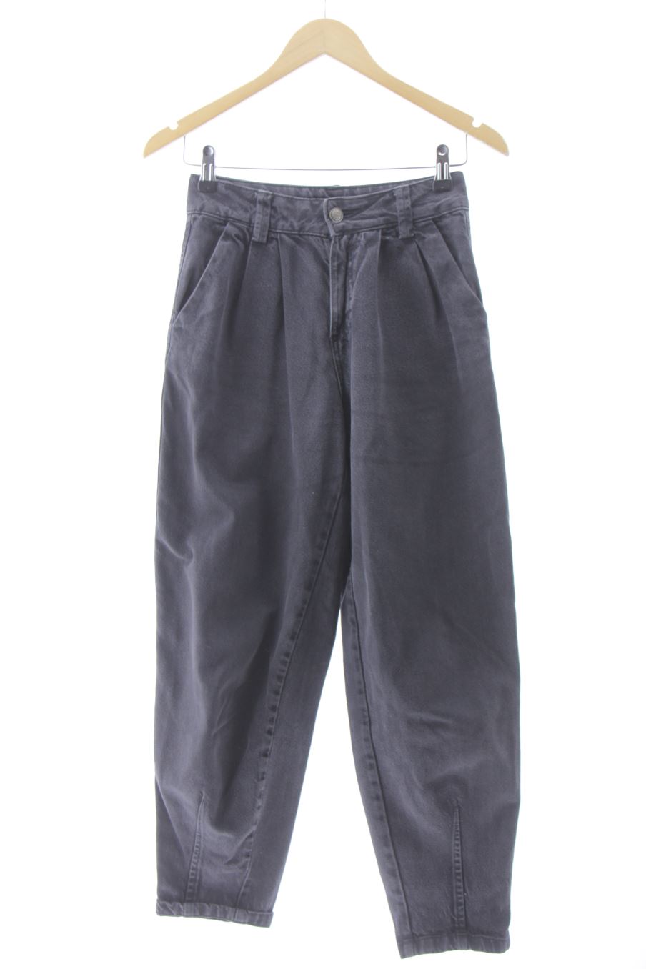 Vaquero de Bershka de la talla 32, de color negro de ropa vaquera