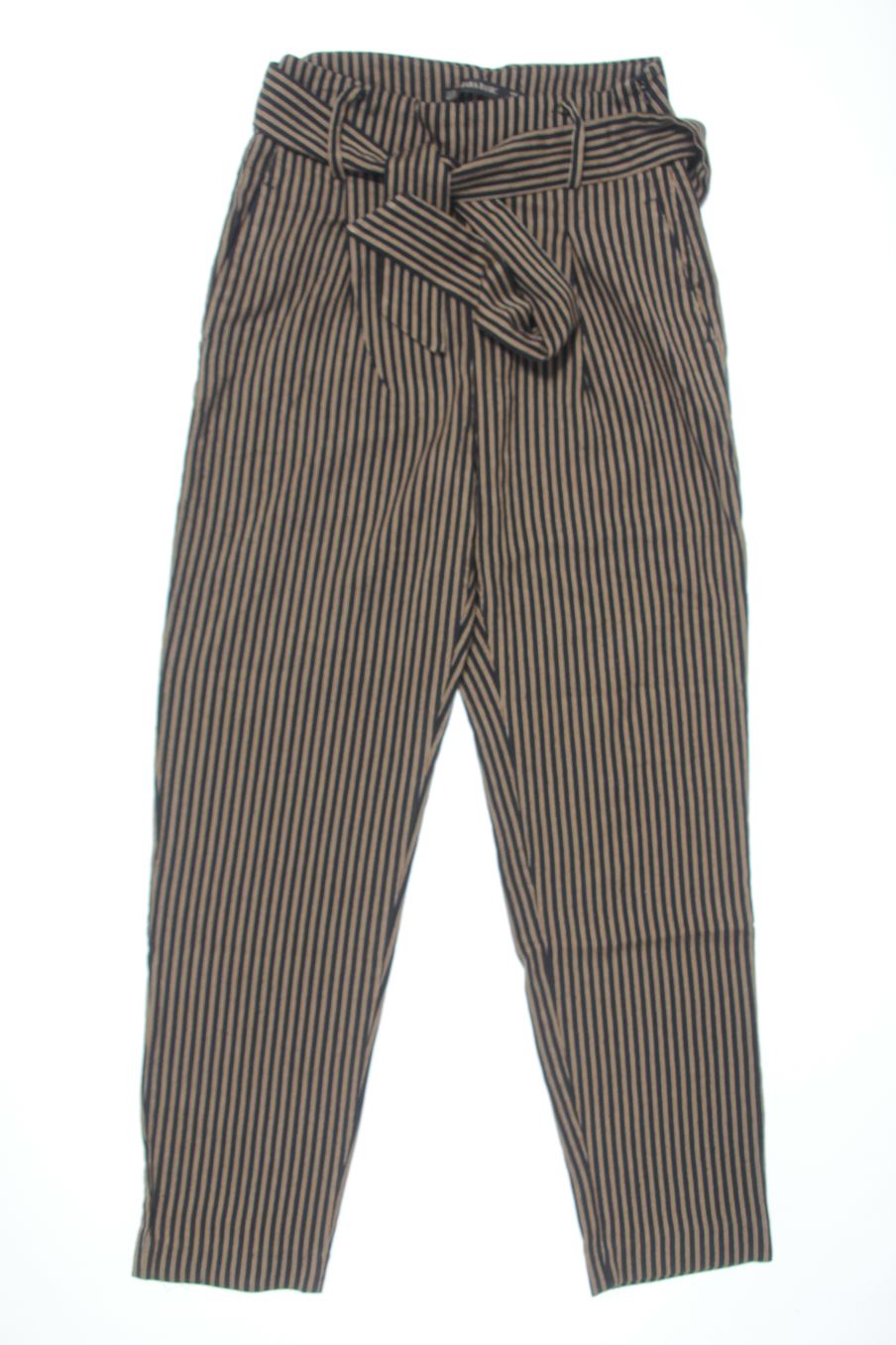 Pantaloni de Zara de la talla XS, de color righe