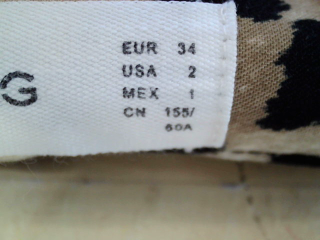 Pantalón de Mango de la talla 34, de color animal print