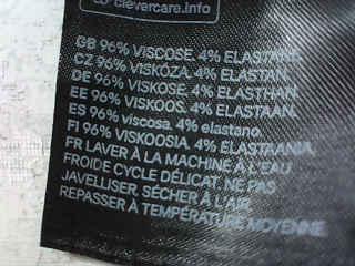 T-shirt H&M de la taille XS, de couleur noir