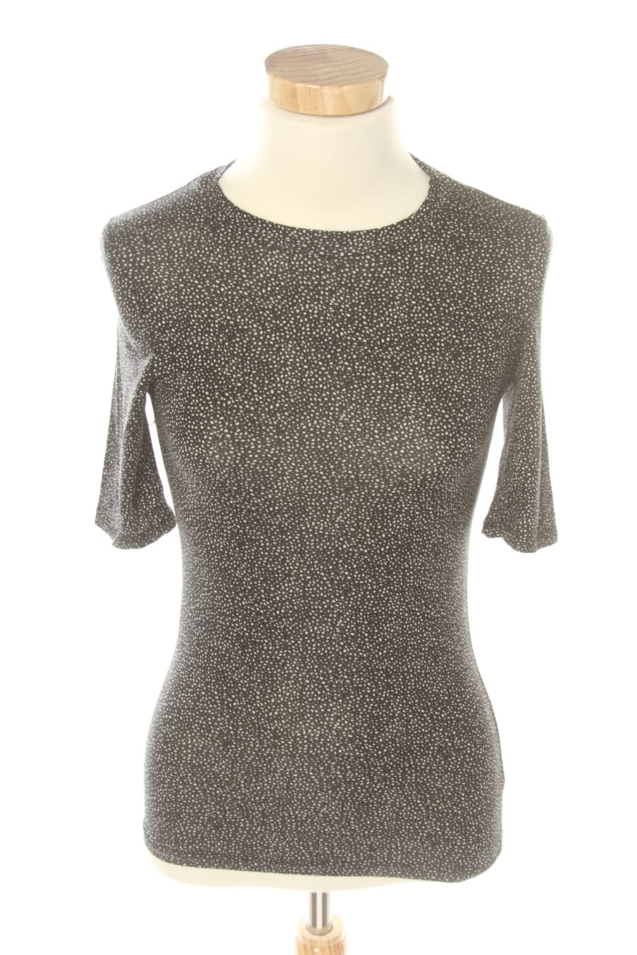 T-shirt H&M de la taille XS, de couleur noir