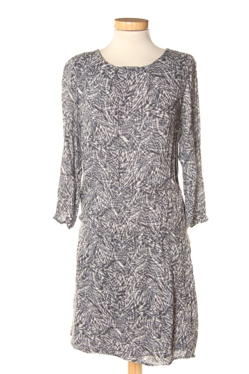 Einfaches Kleid