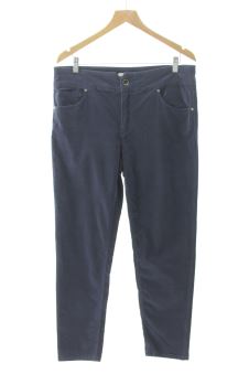 Hose 46 Pedro del Hierro