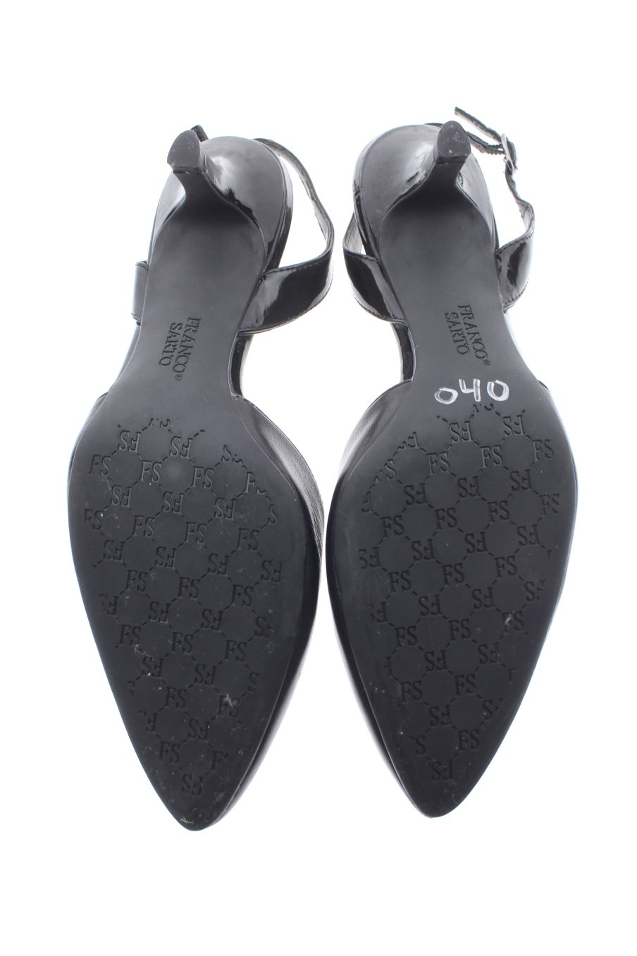 Sandalias tacon de FRANCO SARTO de la talla 39, de color negro de