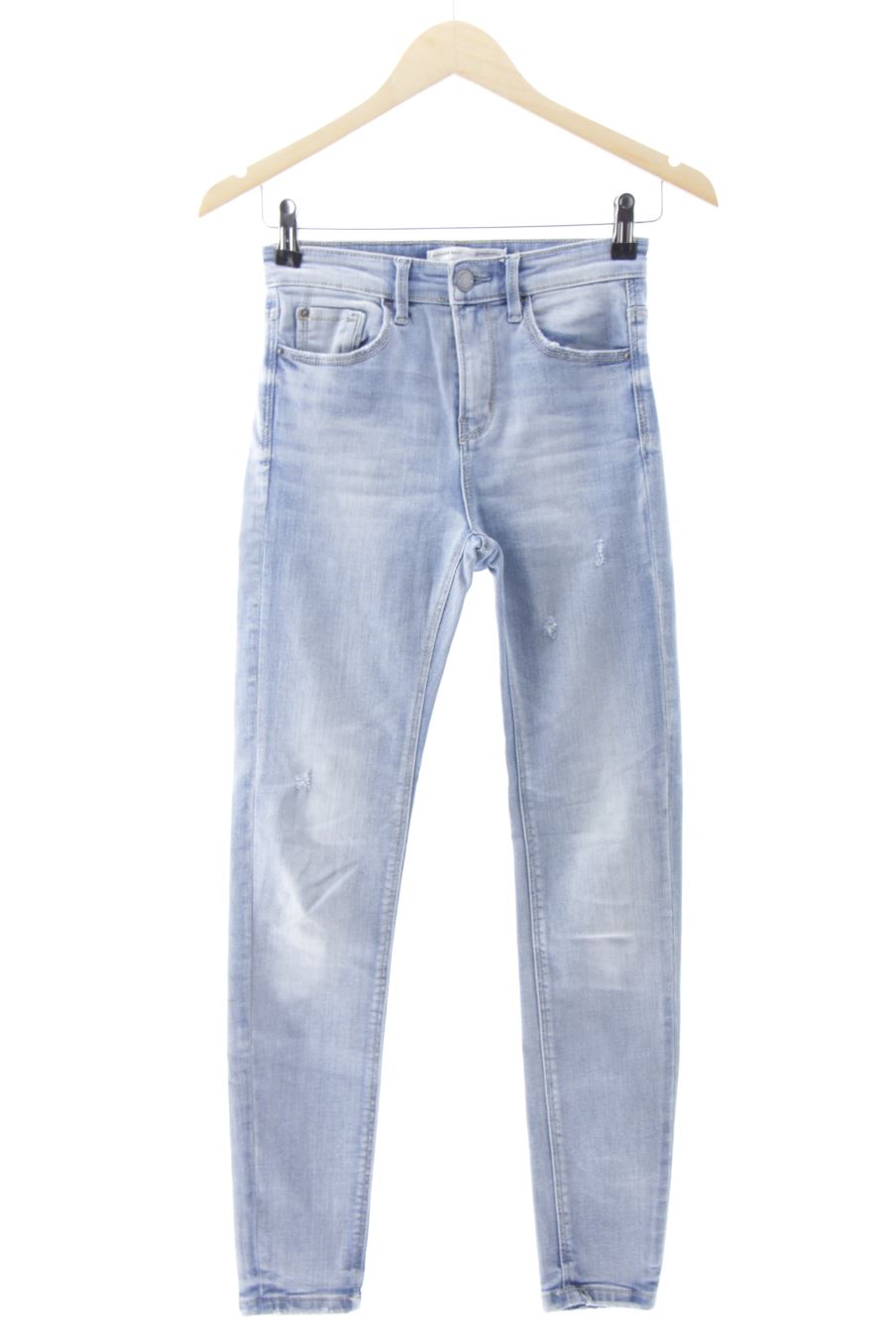 Jeans Stradivarius de la taille 34, de couleur bleu de denim