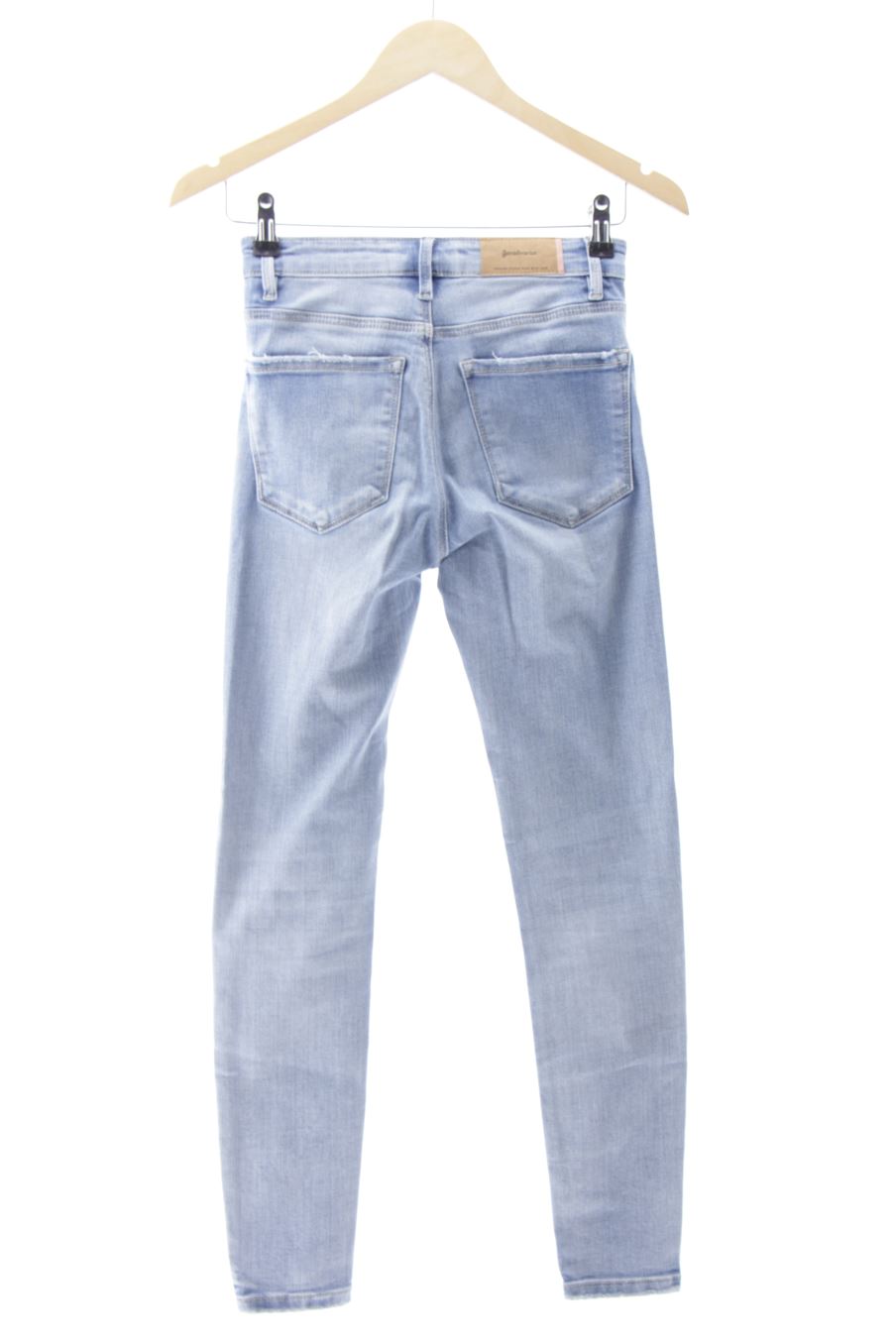 Jeans Stradivarius de la taille 34, de couleur bleu de denim