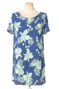 Einfaches Kleid S Stradivarius, Foto 1 von 2