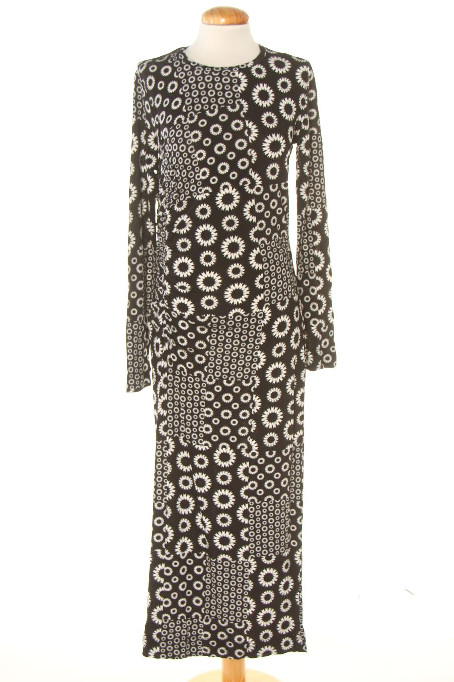 Robe casual Desigual de la taille M, de couleur imprimés