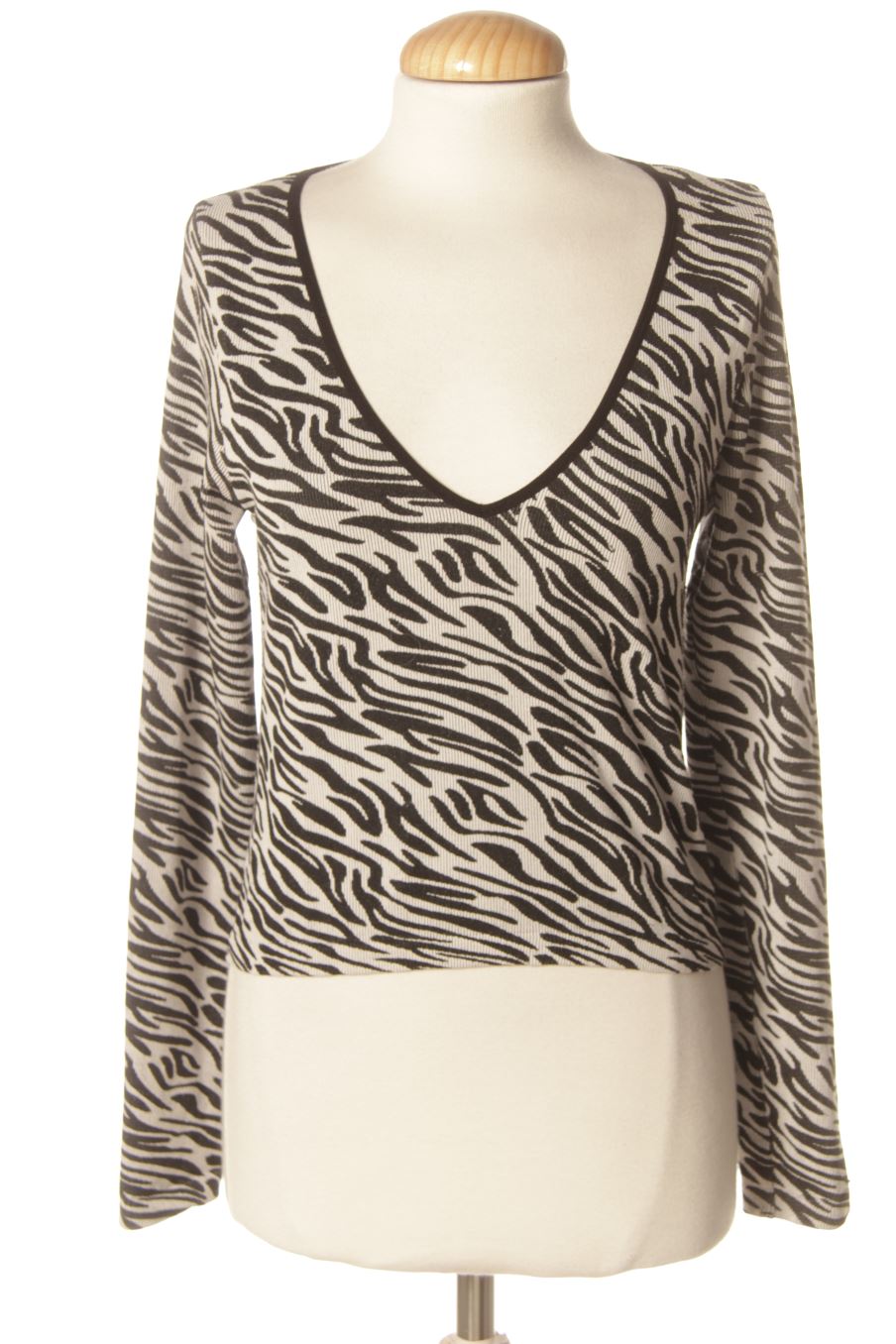 Camiseta manga larga de Stradivarius de la talla L, de color animal print