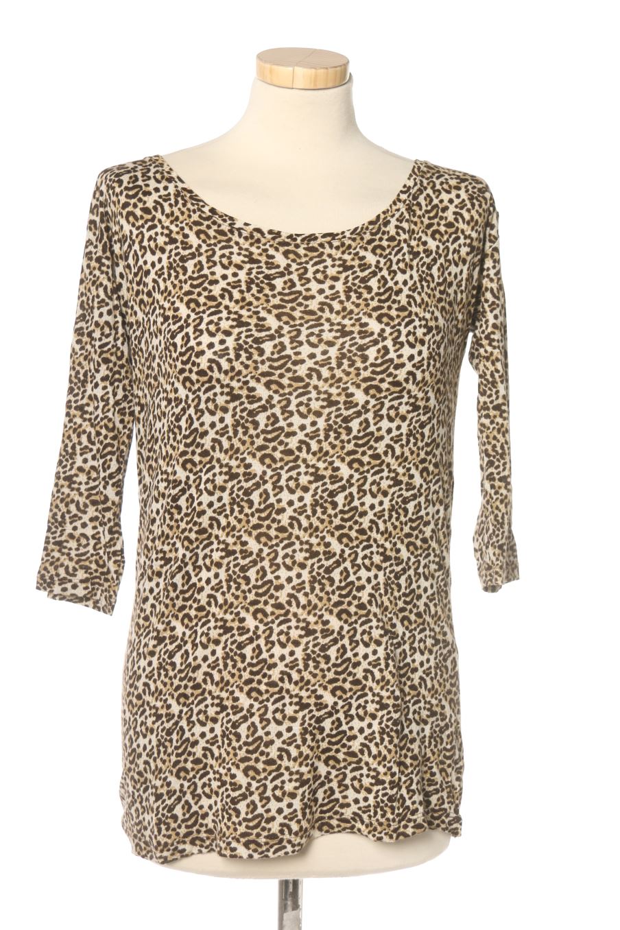 Camiseta manga larga de Stradivarius de la talla S, de color animal print