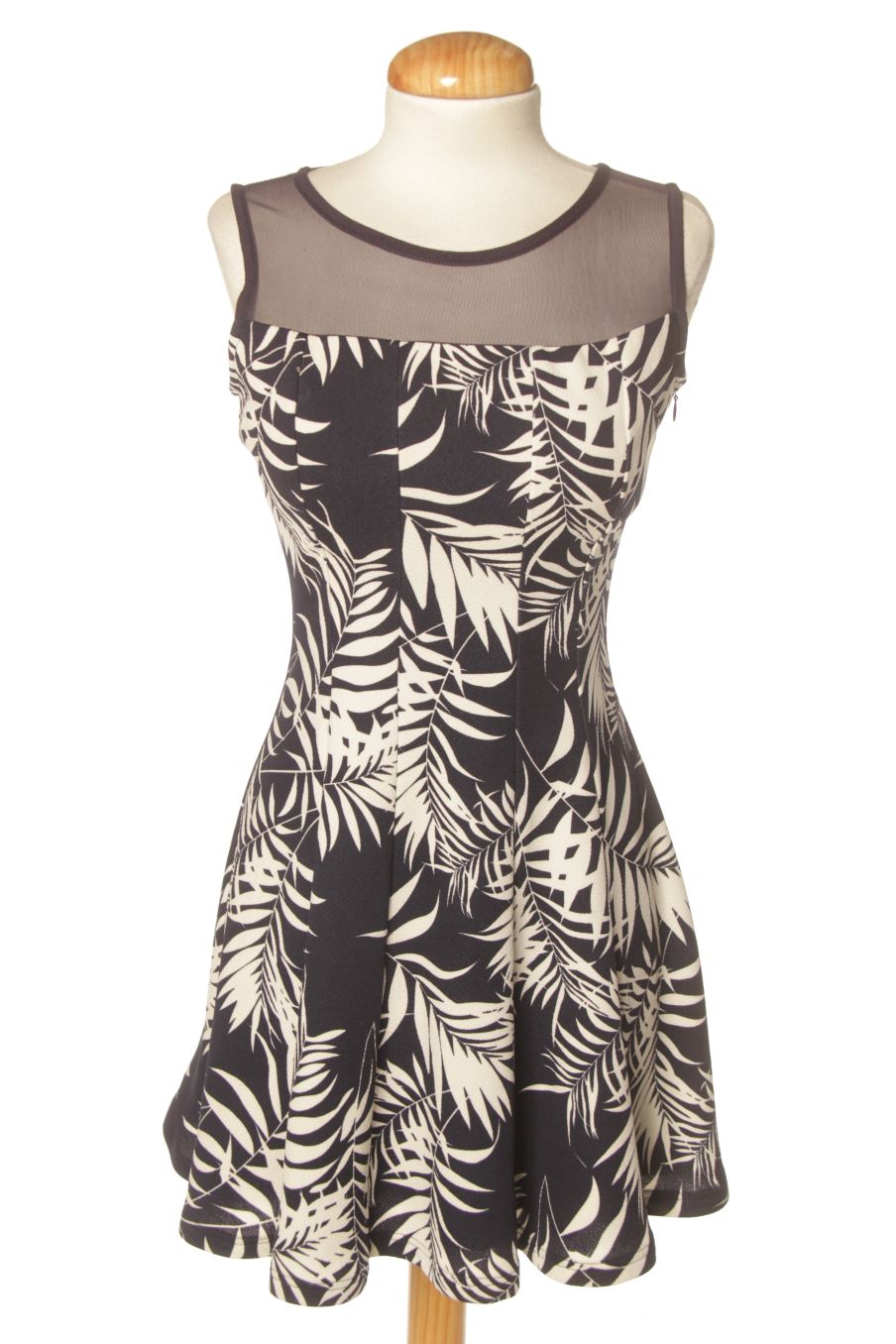 Robe casual Duo de la taille M, de couleur imprimés