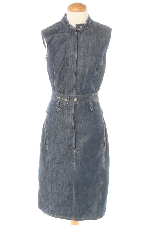 Einfaches Kleid