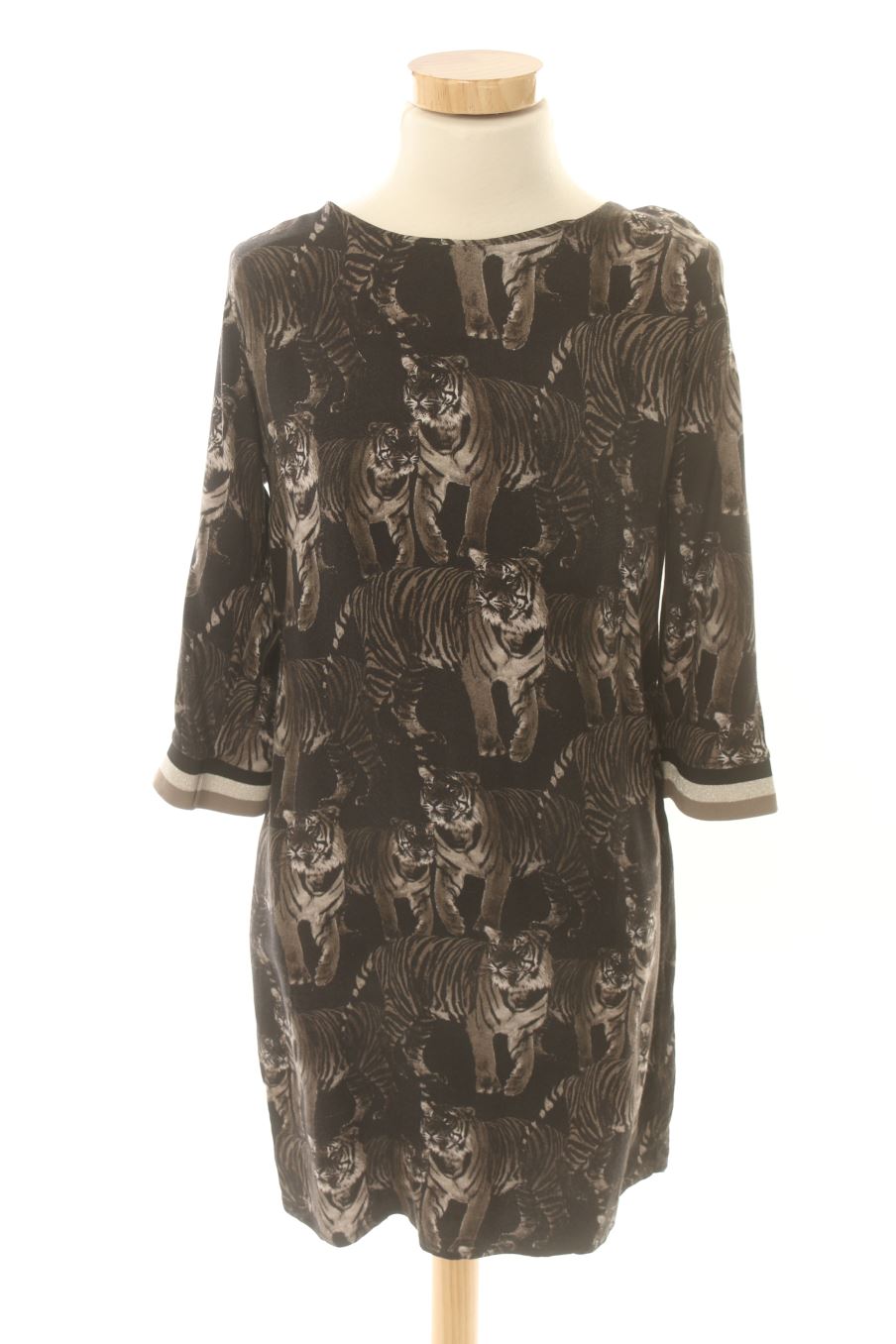 Robe casual Geisha de la taille S, de couleur animal print