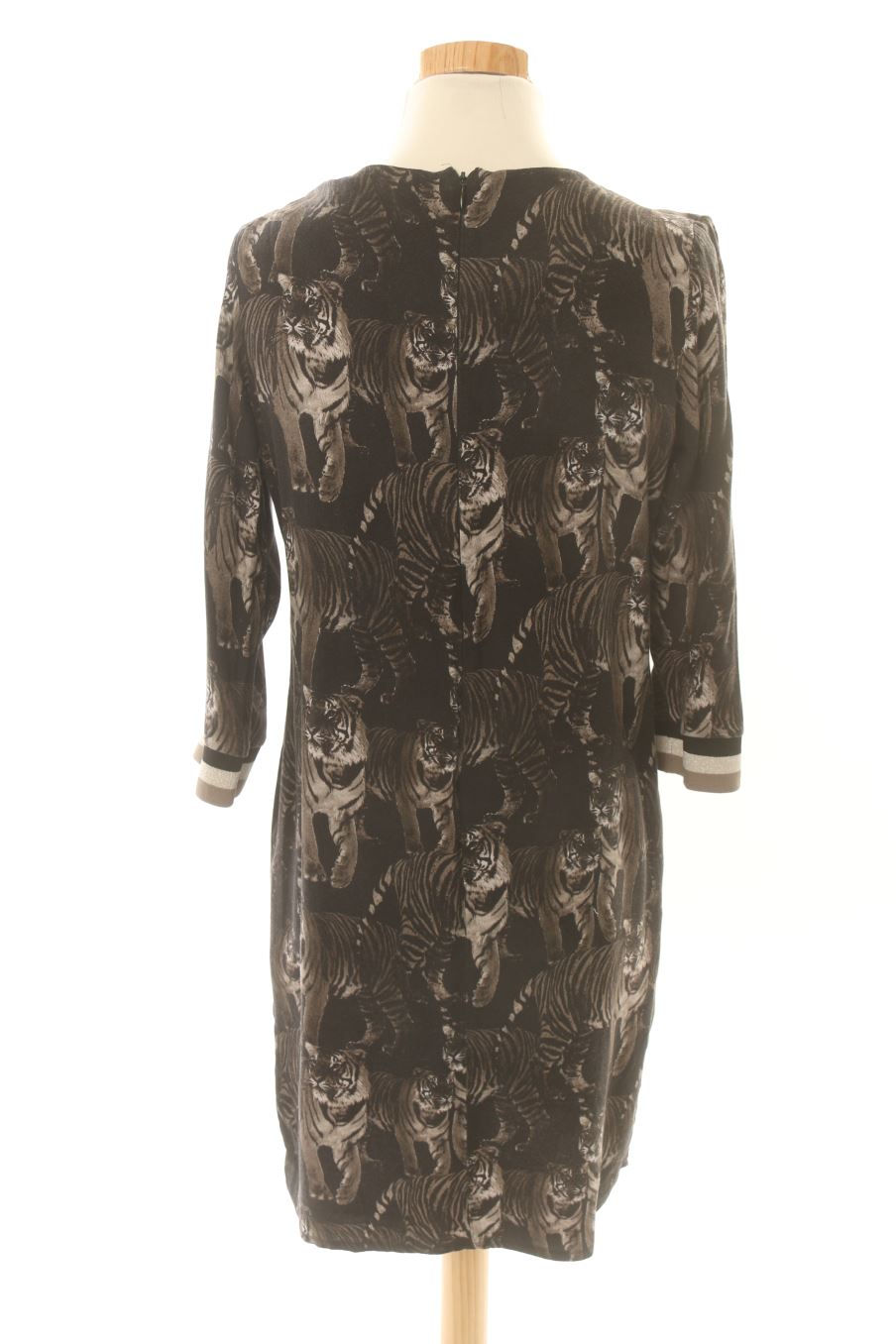 Robe casual Geisha de la taille S, de couleur animal print