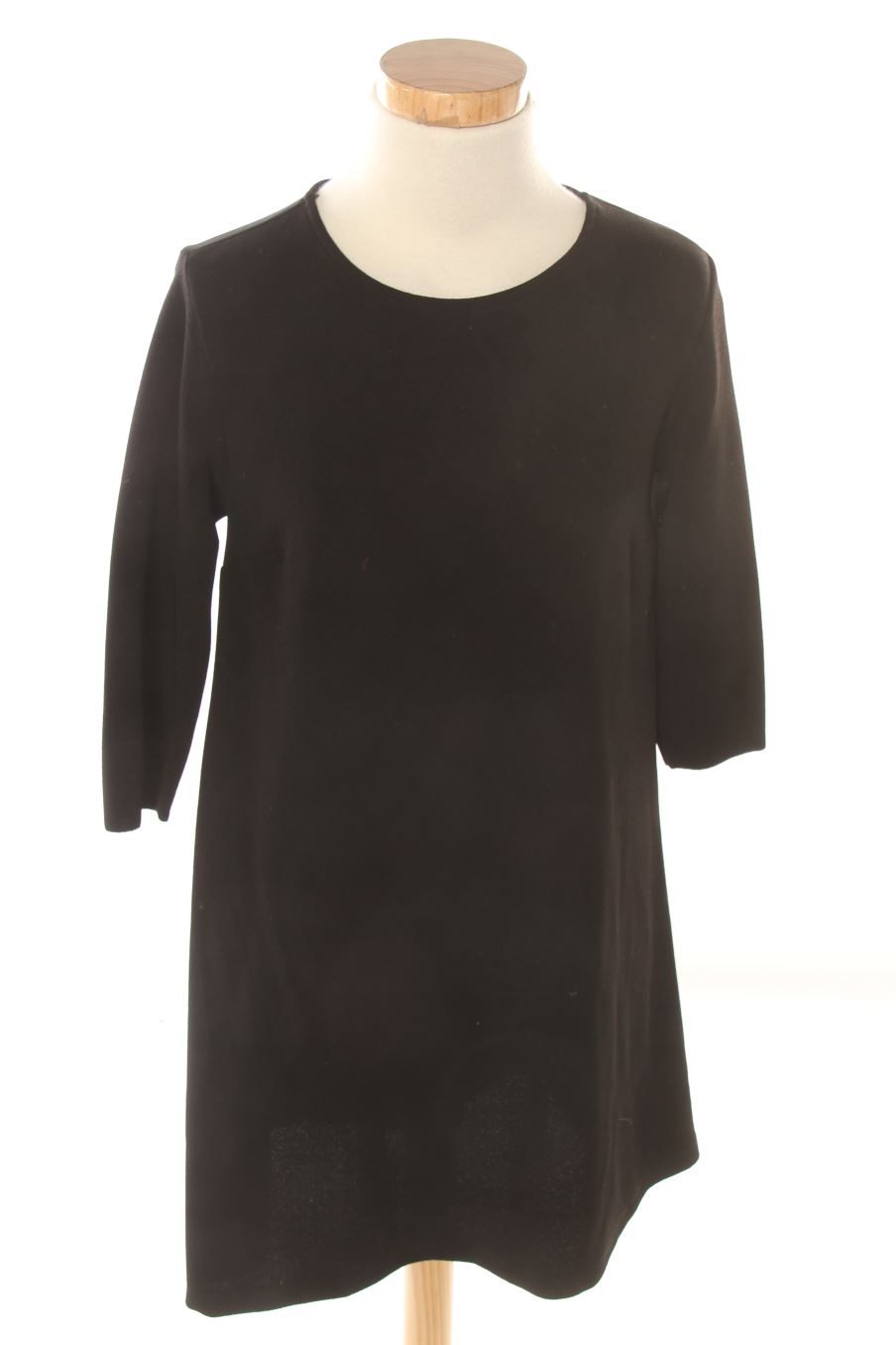 Robe casual Stradivarius de la taille S, de couleur noir