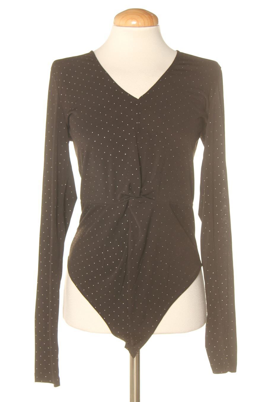Body de YAS de la talla S, de color negro