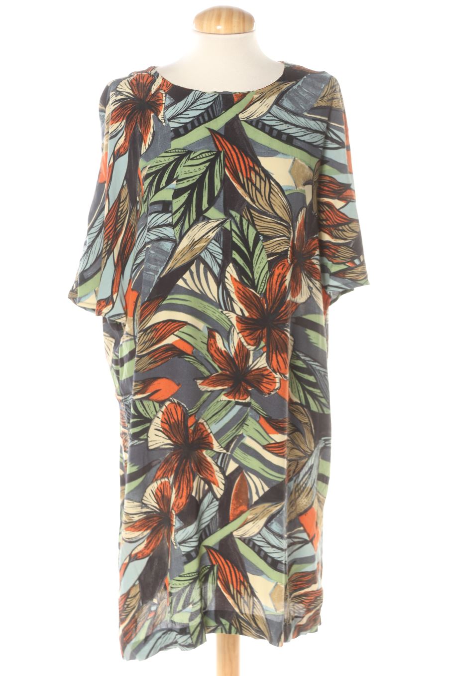 Vestido casual de MANGO SuiT de la talla L, de color flores