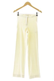 Saks woman