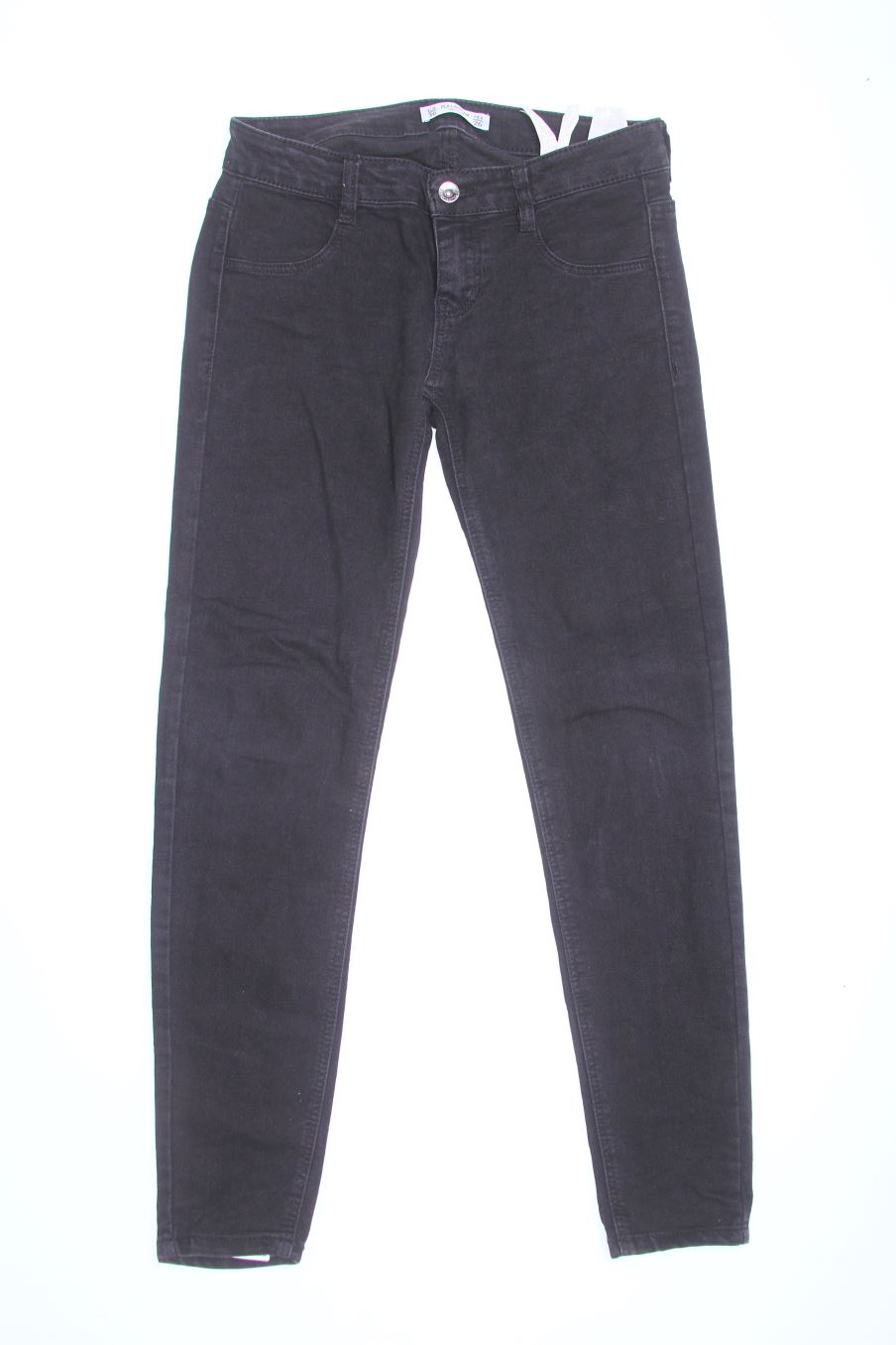 Jeans Pull & Bear de la taille 36, de couleur noir de denim