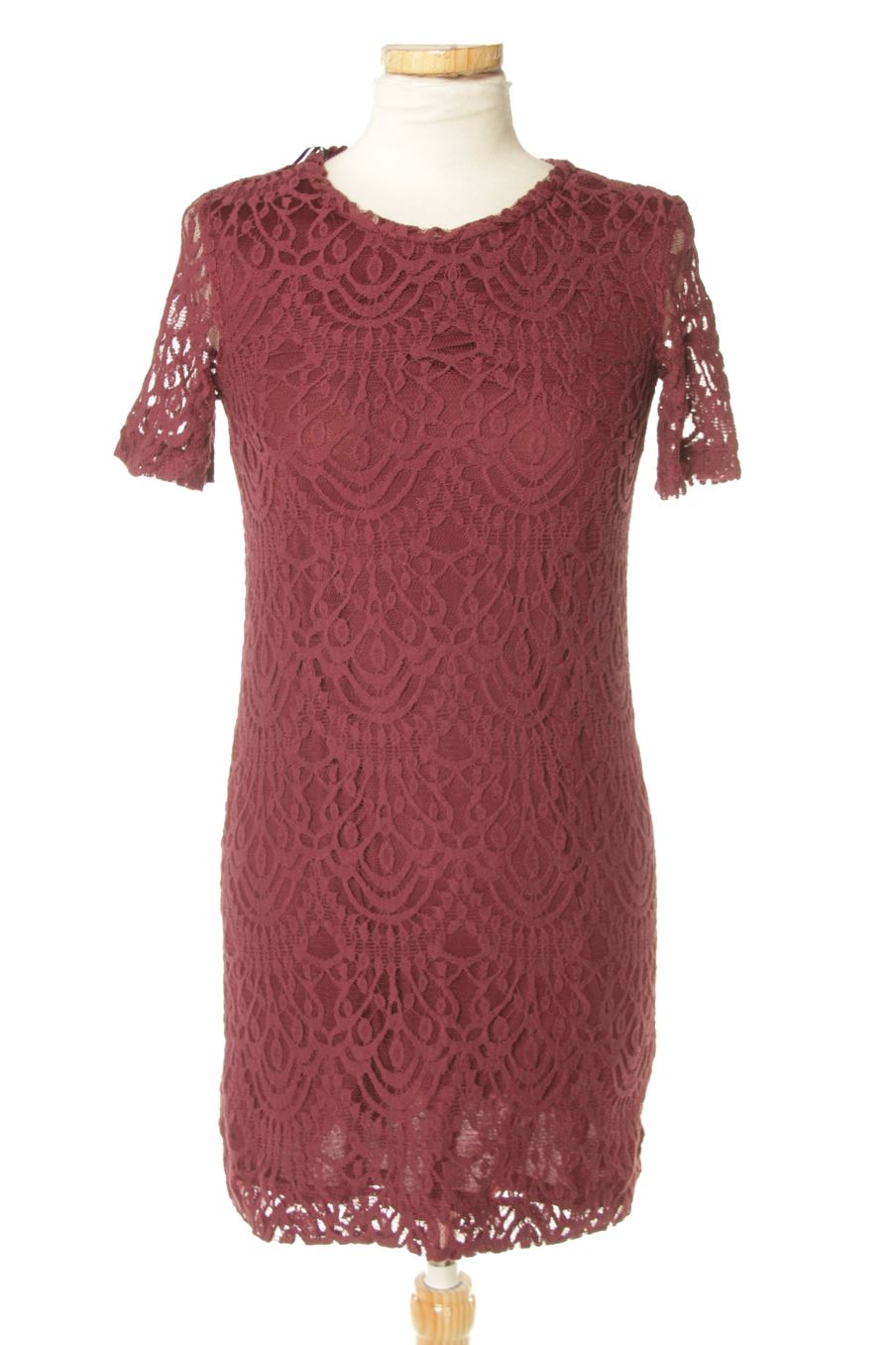 Robe casual H&M de la taille 36, de couleur bordeaux